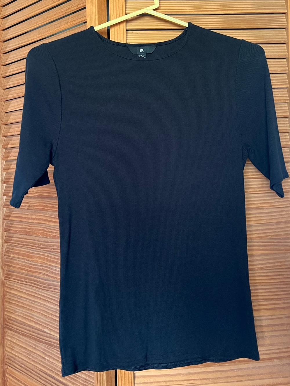Banana Republic Black Short Sleeve Ribbed Tee
